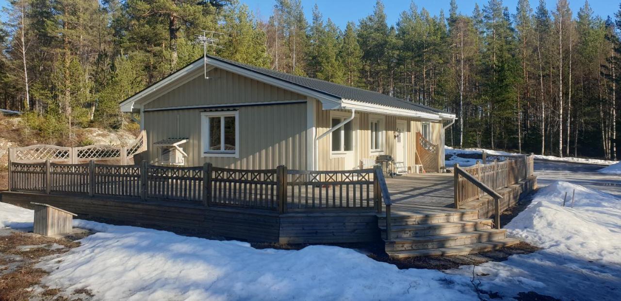 Villa Hazel Ridge Hudiksvall Esterno foto